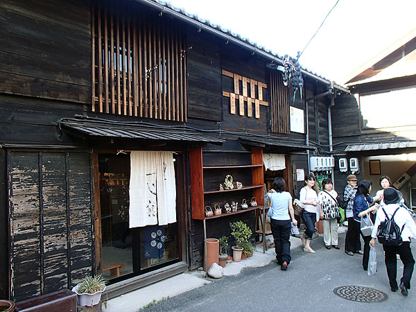 観光客の姿はそこそこ見掛けた